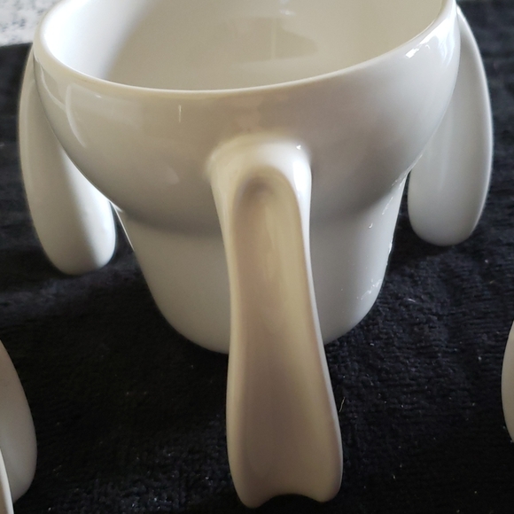 Unique Ceramic Serviceware. - Picture 4 of 6